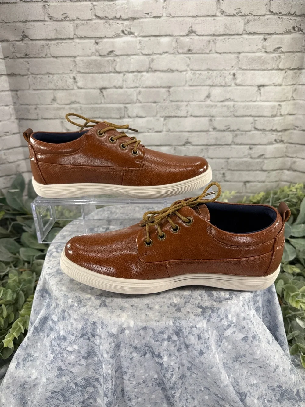 ASHFORD HAYES “Dozer” Caramel Perforated Round-Toe Dress Casual Oxfords Boys 5M
